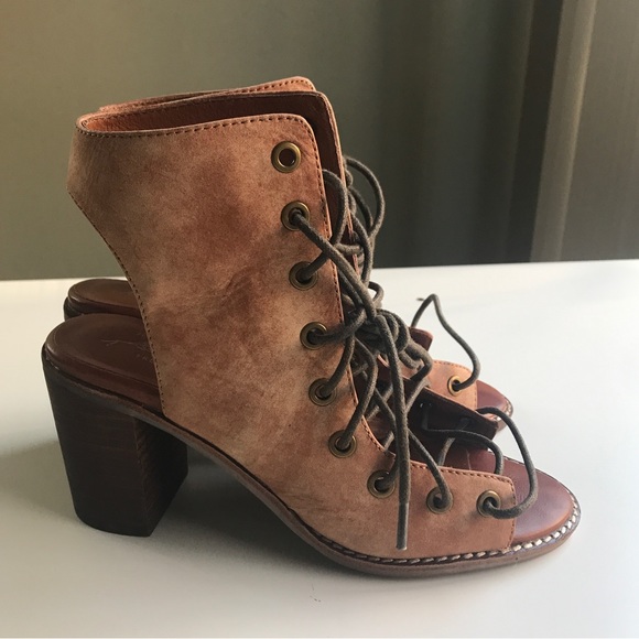 Jeffrey Campbell X Free people Minimal Lace Up Heels Size: 6 - Picture 3 of 15